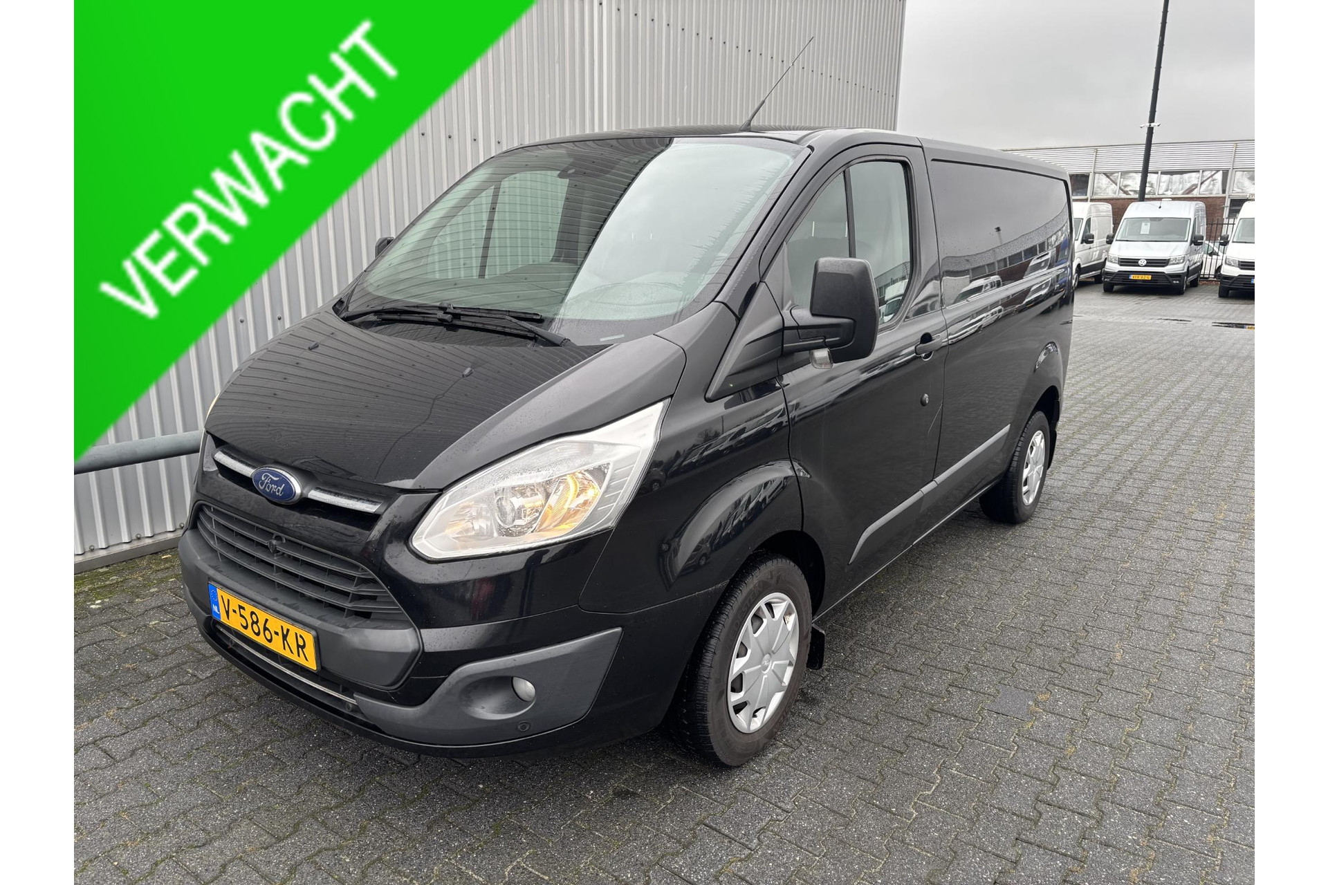 Ford Transit Custom 270 2.0 TDCI L1H1*A/C*CRUISE*NAVI*HAAK*CAM*3PERS*